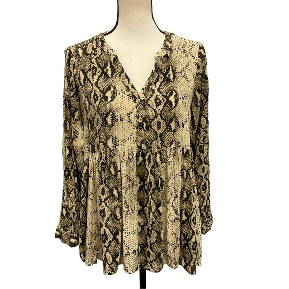 Mittoshop Womens Blouse Top Size Small Black Ivory Snakeskin V-Neck Long Sleeve